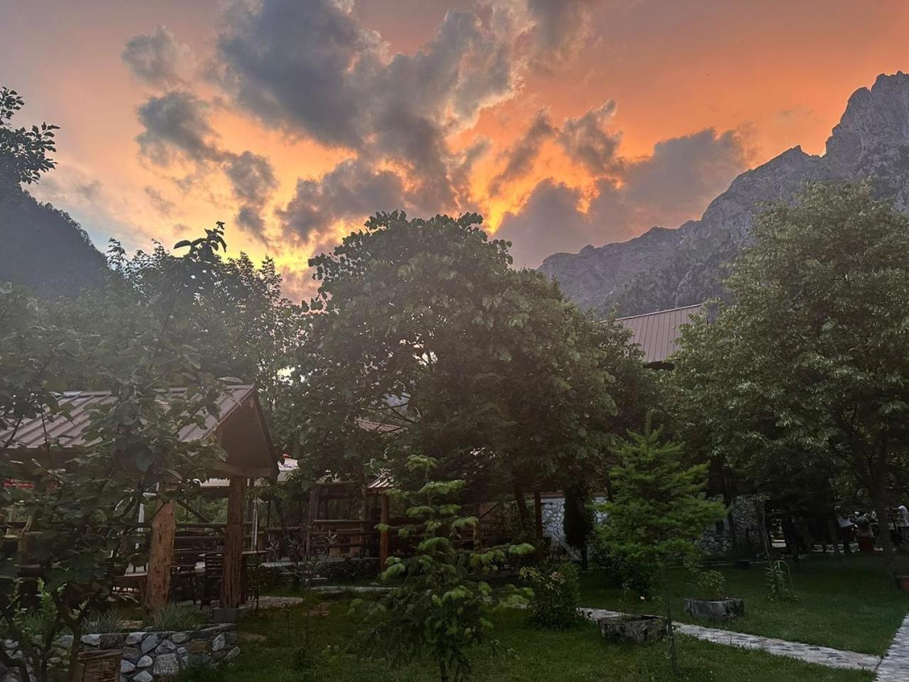 Hotel Valbona Relax Exterior foto